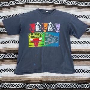 Vintage 90's Magic Johnson T's Michael Jordan Chicago Bulls Faded Black Shirt XL